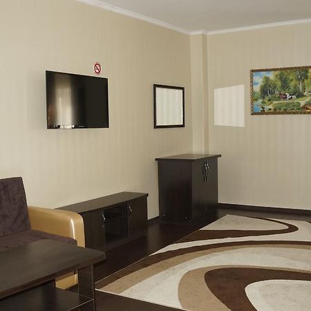 Home Hotel Astana Zewnętrze zdjęcie
