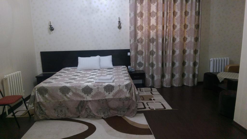 Home Hotel Astana Zewnętrze zdjęcie