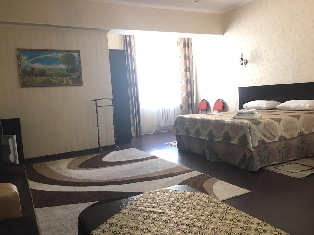 Home Hotel Astana Zewnętrze zdjęcie
